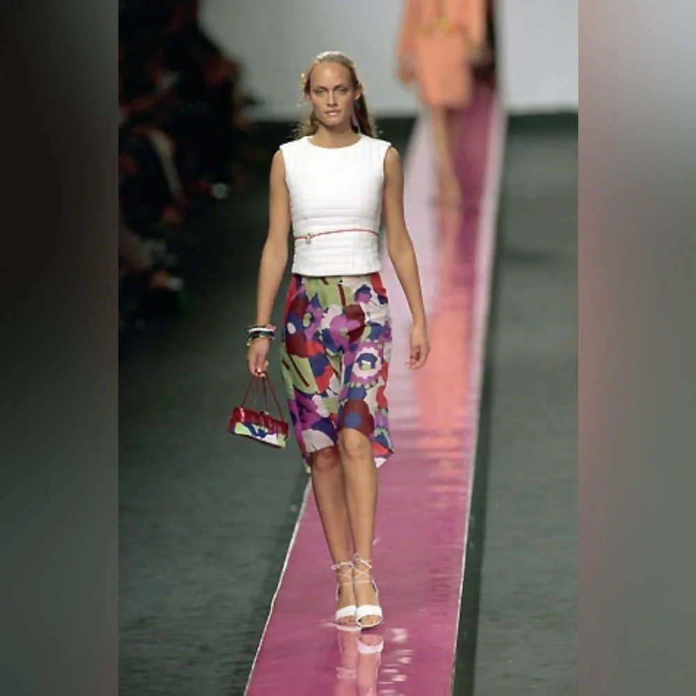 Vintage Chanel Bustier Corset Top Pink Quilted Strapless Spring 2001 Runway 38